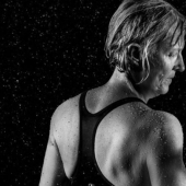 Un verdadero fotógrafo convertirá fácilmente a una ama de casa en campeona mundial