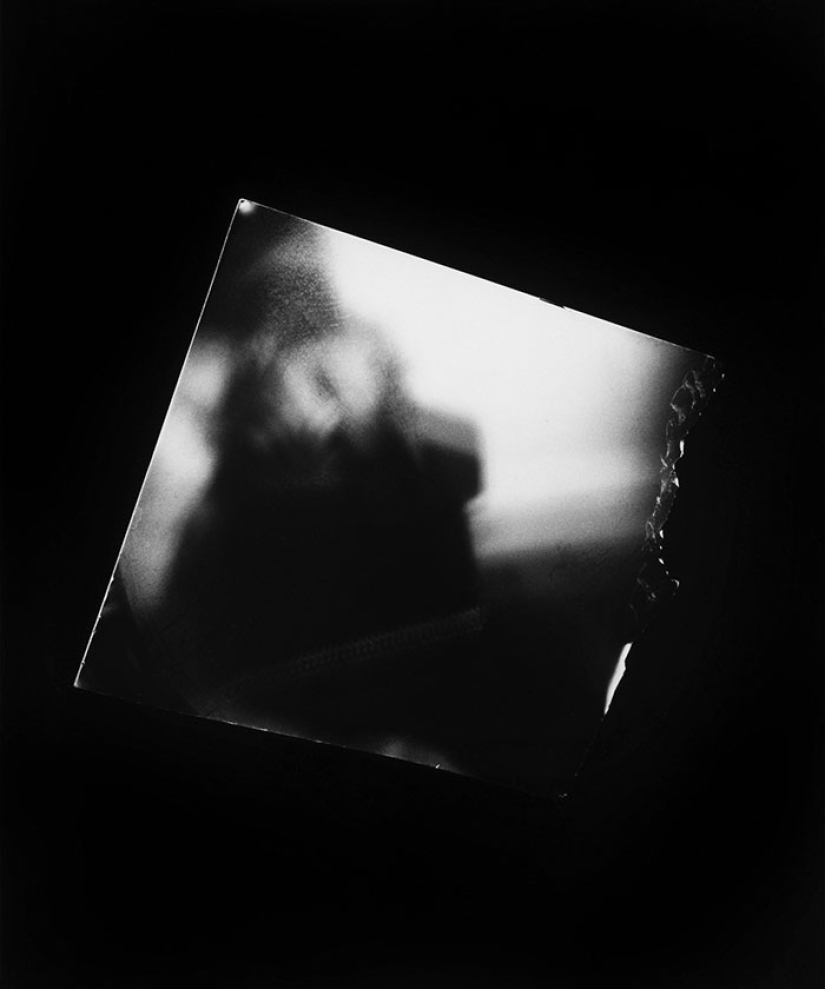 Una artista estadounidense se ha colocado una cámara en la vagina y está fotografiando a sus amantes