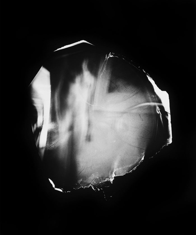 Una artista estadounidense se ha colocado una cámara en la vagina y está fotografiando a sus amantes