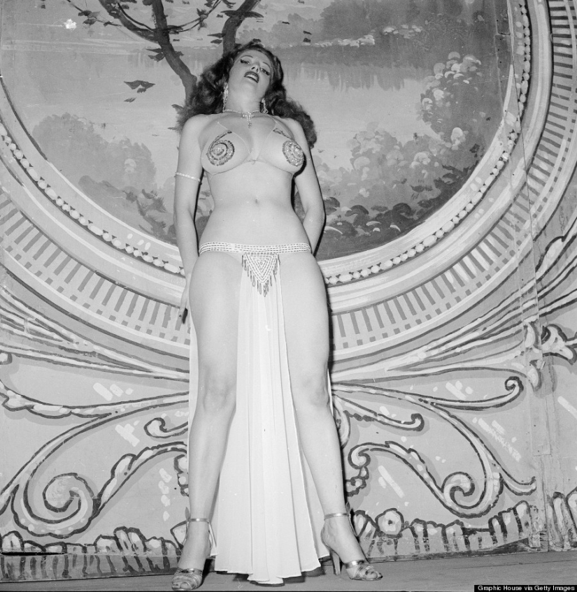 Una breve pero impresionante historia del burlesque en la década de 1950 Una breve pero impresionante historia del burlesque en la década de 1950