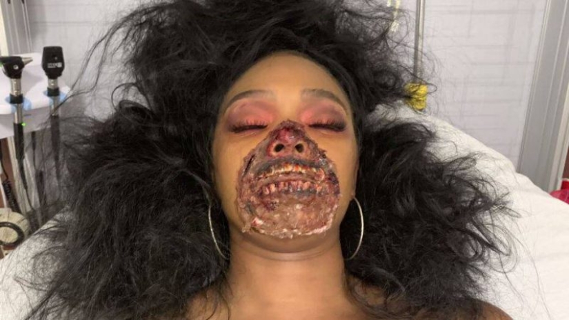 Una chica con maquillaje zombie realista engañó a los médicos