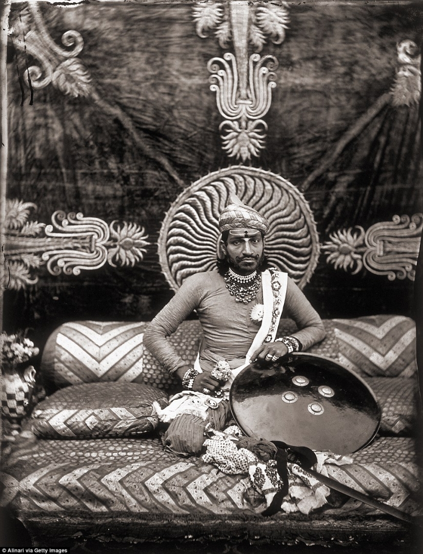 Una colección de fotografías del harén del Maharajá indio que ha permanecido intacto durante más de un siglo