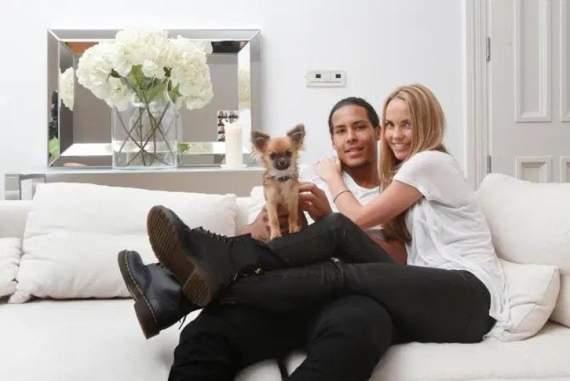 Una hermosa pareja del mundo del fútbol: el encantador Ricky Neutgerag y su esposo, el mejor jugador de la Premier League Virgil Van Dijk Una hermosa pareja del mundo del fútbol: el encantador Ricky Neutgerag y su esposo, el mejor jugador de la Premier League Virgil Van Dijk