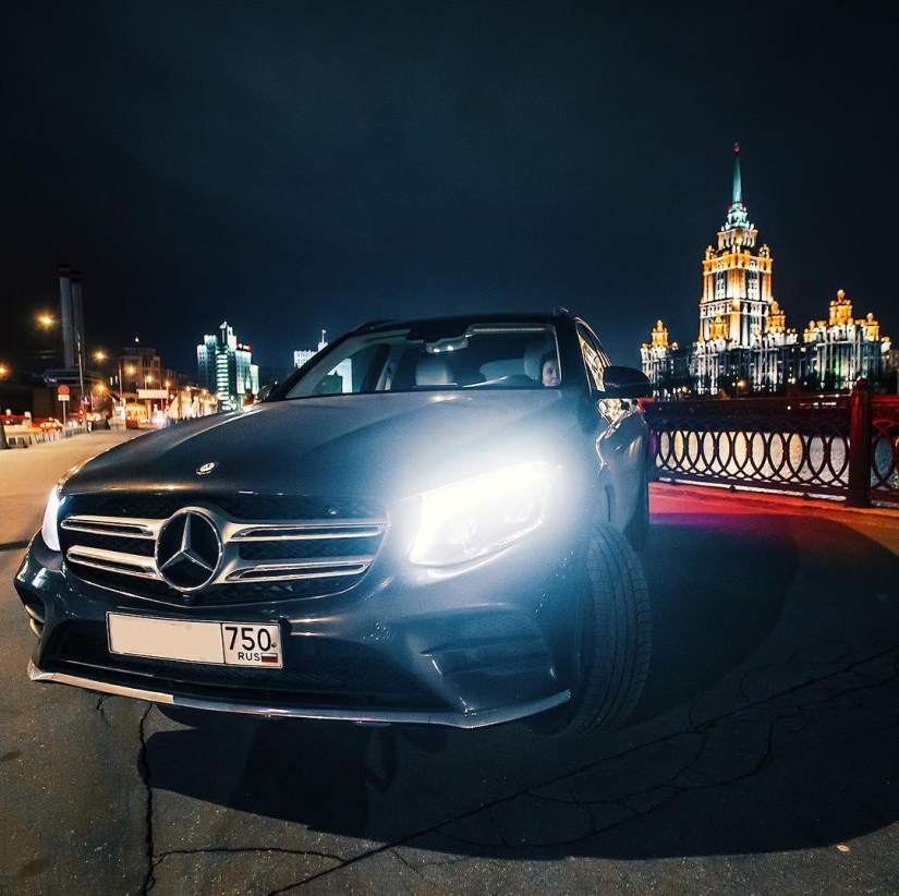 Una historia de advertencia sobre cómo un blogger decidió vivir la luz, pero en cambio se enamoró Una historia de advertencia sobre cómo un blogger decidió vivir la luz, pero en cambio se enamoró