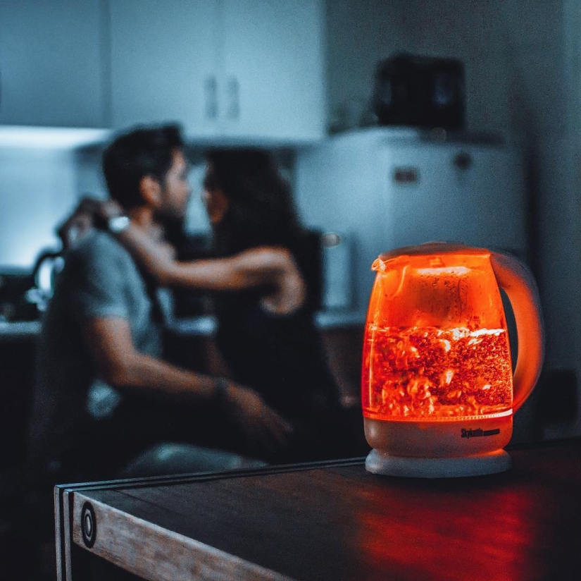 Una historia de advertencia sobre cómo un blogger decidió vivir la luz, pero en cambio se enamoró Una historia de advertencia sobre cómo un blogger decidió vivir la luz, pero en cambio se enamoró