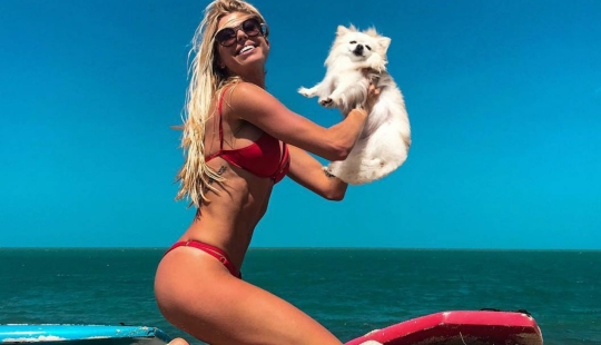 ¿Una muerte decente? Belleza brasileña se ahogó tratando de salvar cachorros que cayeron al agua ¿Una muerte decente? Belleza brasileña se ahogó tratando de salvar cachorros que cayeron al agua