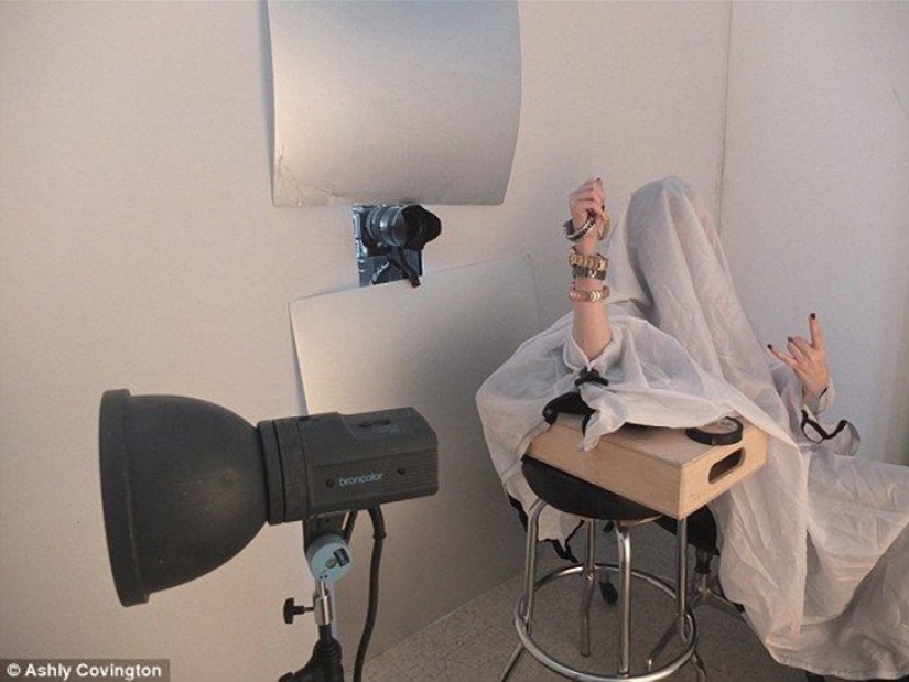 Una mujer que se gana la vida con sus manos, pero no de la manera que piensas Una mujer que se gana la vida con sus manos, pero no de la manera que piensas