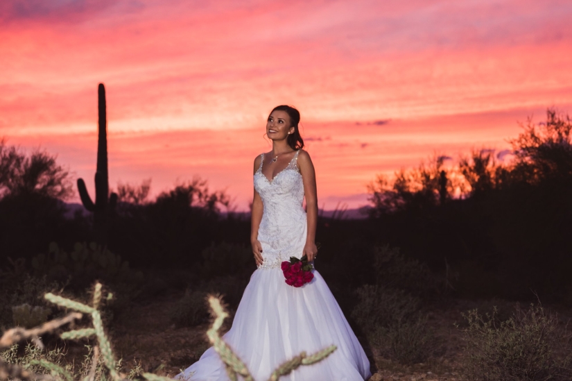 Una niña "se casó" con un novio muerto: una sesión de fotos de boda que te hará llorar