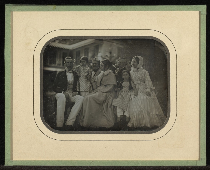 Una ventana al pasado: 30 primeras fotografías tomadas en 1839 por John Herschel Una ventana al pasado: 30 primeras fotografías tomadas en 1839 por John Herschel