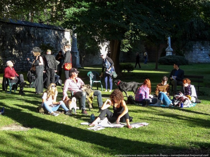 Underground cemeteries of New York
