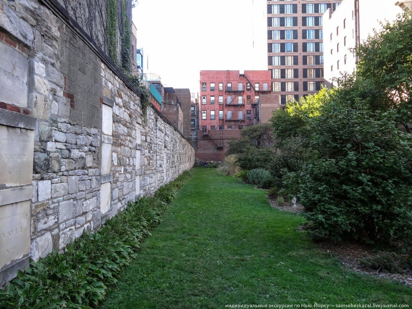 Underground cemeteries of New York