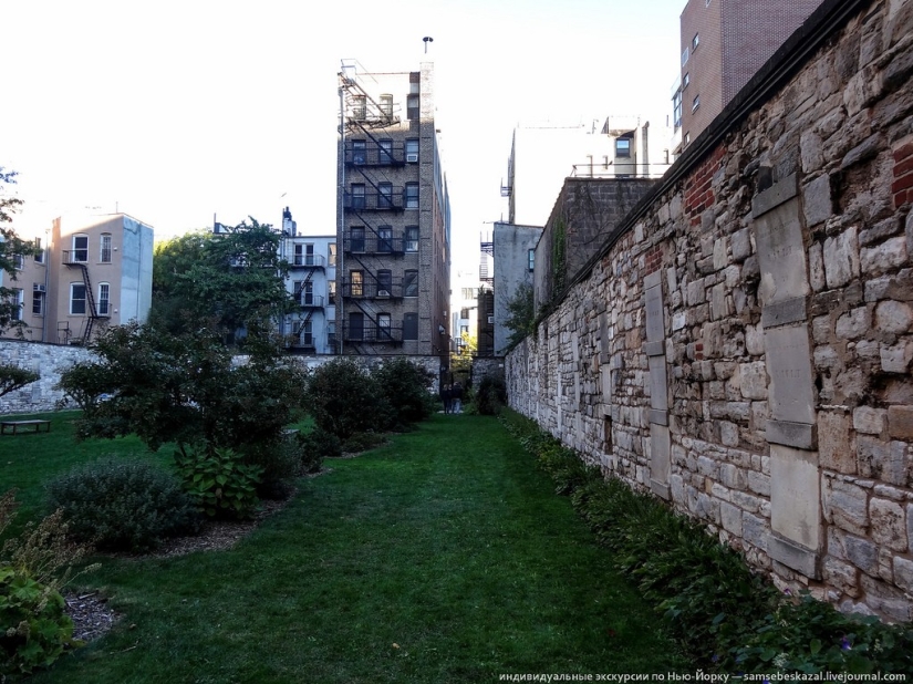Underground cemeteries of New York