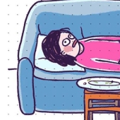 Unrestrained self-reflection and the absurdity of everyday life in the pictures of blogger Tanya