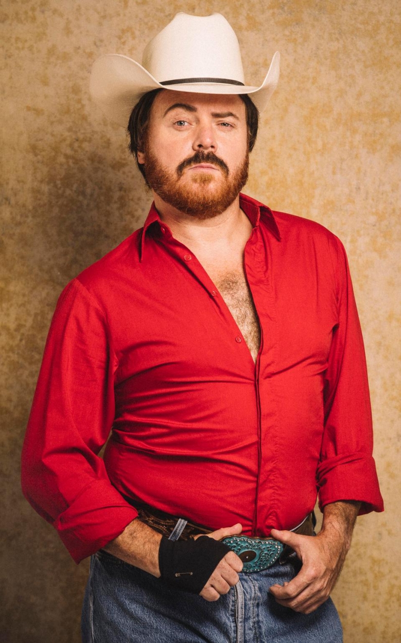 Usabr is on the way! Can you recognize these famous moustaches? Usabr is on the way! Can you recognize these famous moustaches?