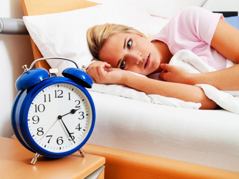 Useful life hacks from experienced flight attendants! Useful life hacks from experienced flight attendants!