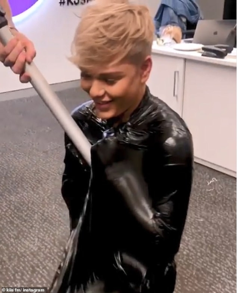 Vacuum challenge: funny entertainment with a possible fatal outcome