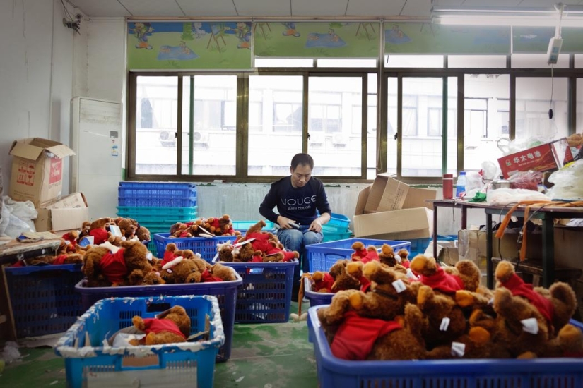 ¿Ves la inscripción "Hecho en China"? Es casi seguro que el producto se fabrica en esta ciudad ¿Ves la inscripción "Hecho en China"? Es casi seguro que el producto se fabrica en esta ciudad