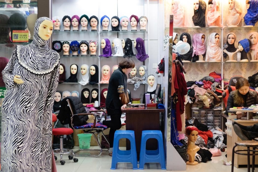 ¿Ves la inscripción "Hecho en China"? Es casi seguro que el producto se fabrica en esta ciudad ¿Ves la inscripción "Hecho en China"? Es casi seguro que el producto se fabrica en esta ciudad