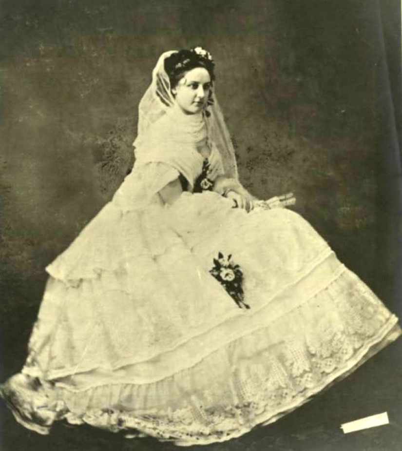 Virginia Oldoini-Condesa, amante del emperador y la primera modelo del siglo XIX Virginia Oldoini-Condesa, amante del emperador y la primera modelo del siglo XIX