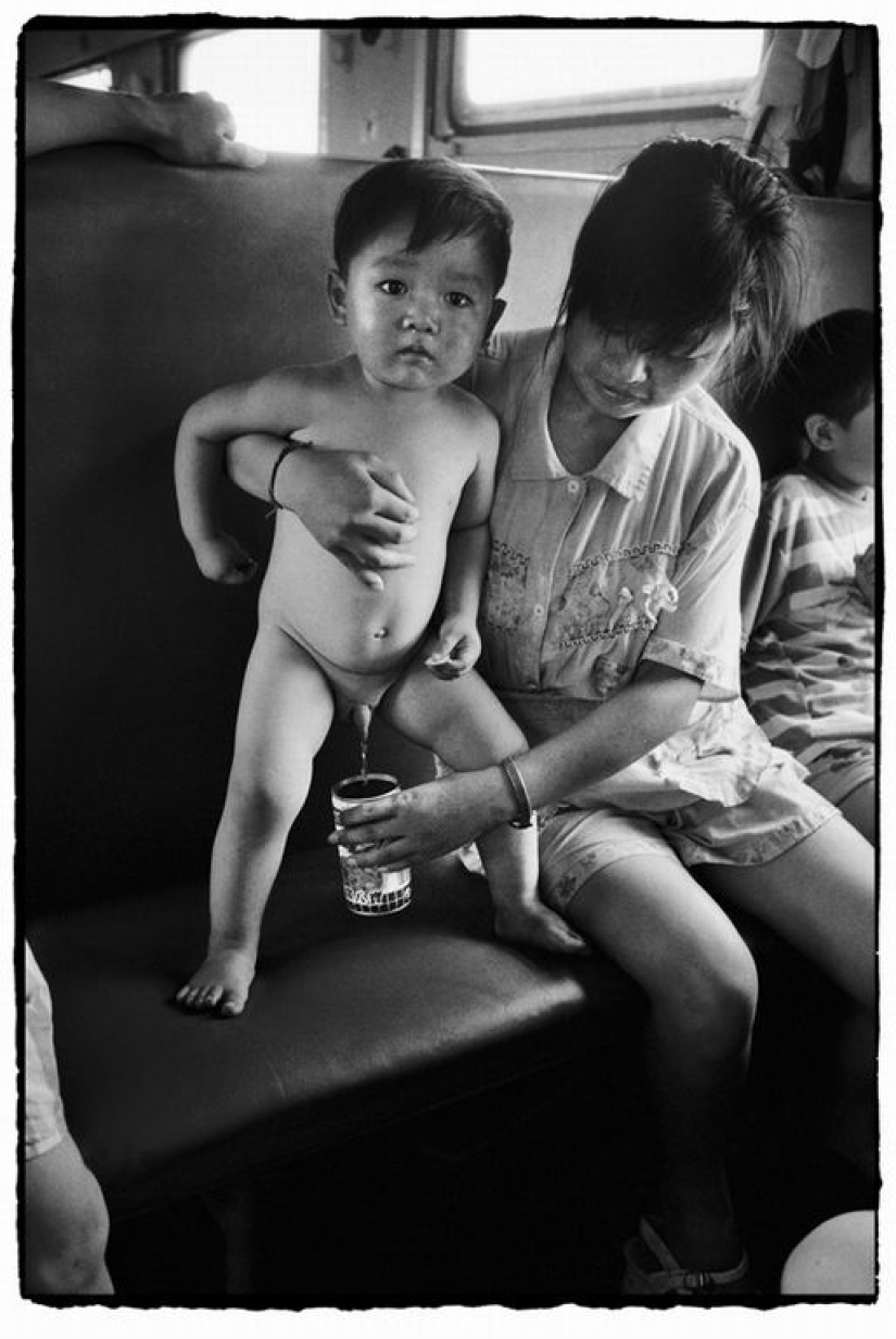 Wang Fuchun y su famosa serie de fotos "Los chinos en el tren" Wang Fuchun y su famosa serie de fotos "Los chinos en el tren"