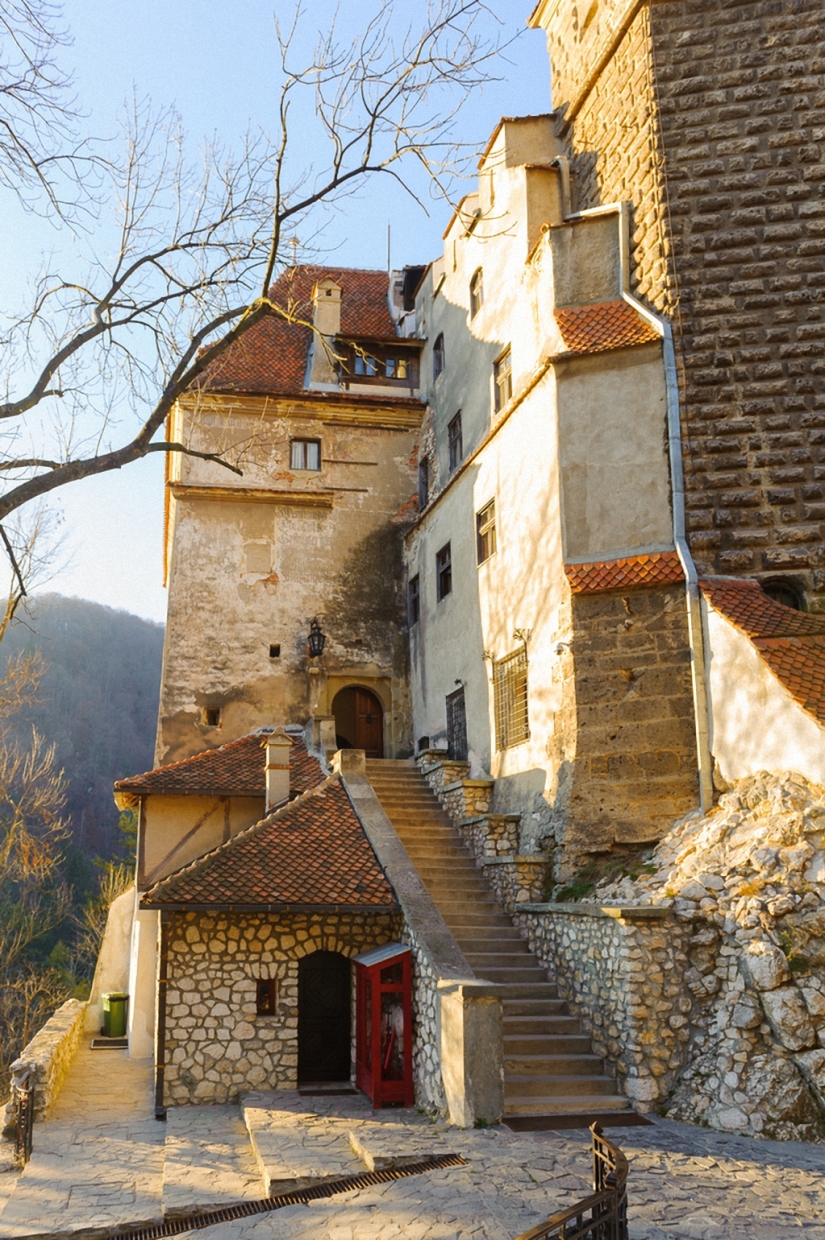 Want to feel like Dracula? - buy his castle! Want to feel like Dracula? - buy his castle!