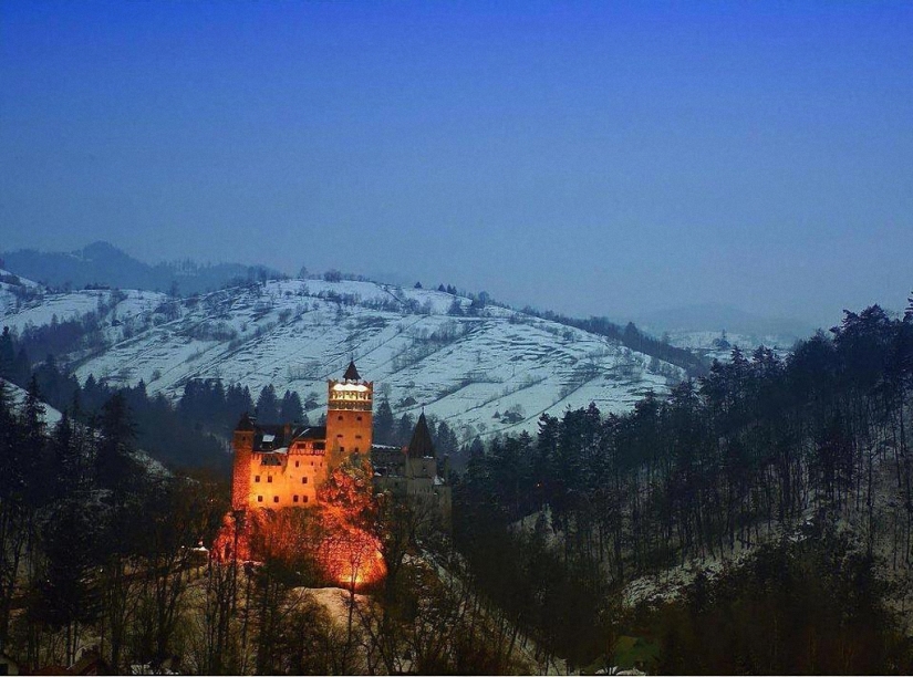 Want to feel like Dracula? - buy his castle! Want to feel like Dracula? - buy his castle!