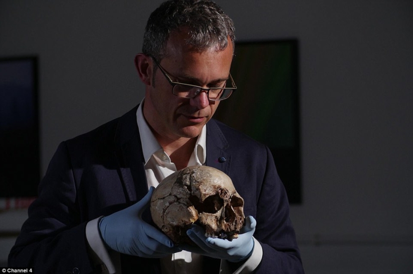 "We will need to rethink what it means to be British": the first Briton turned out to be a black migrant