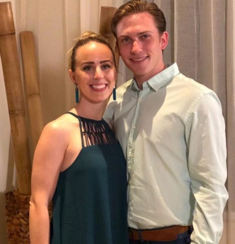 "Wedding at first Sight": Strangers who got married on a popular TV show are still living happily together "Wedding at first Sight": Strangers who got married on a popular TV show are still living happily together