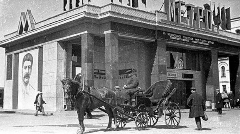 What did the first motorists wear