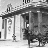 What did the first motorists wear