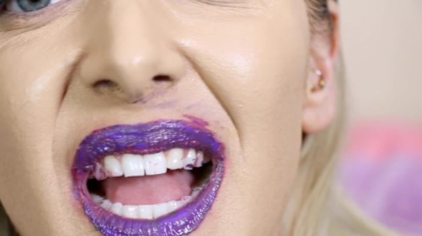 What do a hundred layers of lipstick, foundation and false eyelashes look like on one girl What do a hundred layers of lipstick, foundation and false eyelashes look like on one girl