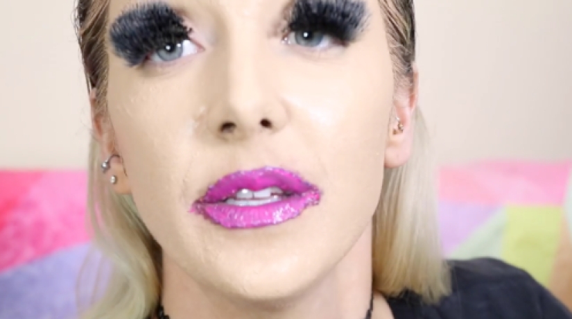 What do a hundred layers of lipstick, foundation and false eyelashes look like on one girl What do a hundred layers of lipstick, foundation and false eyelashes look like on one girl