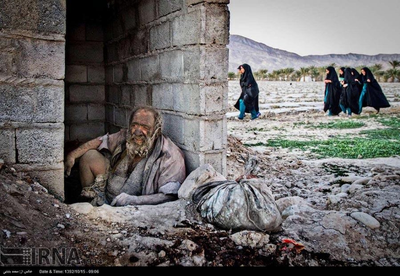 What does a person who has not washed for 60 years look like What does a person who has not washed for 60 years look like