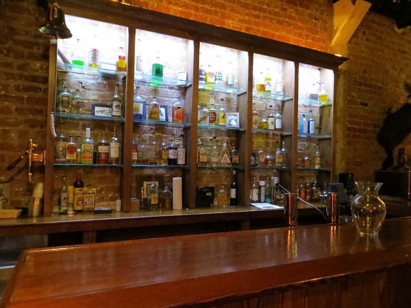 What does a porn studio look like from the inside What does a porn studio look like from the inside