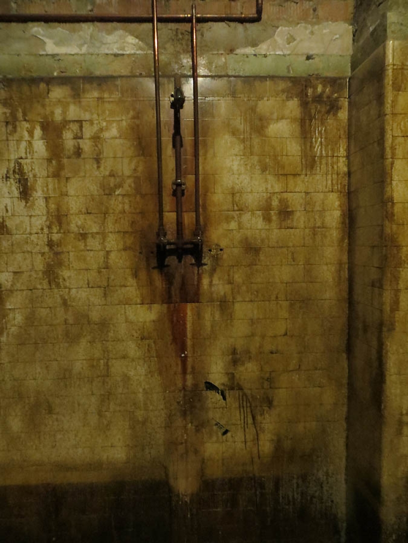 What does a porn studio look like from the inside What does a porn studio look like from the inside