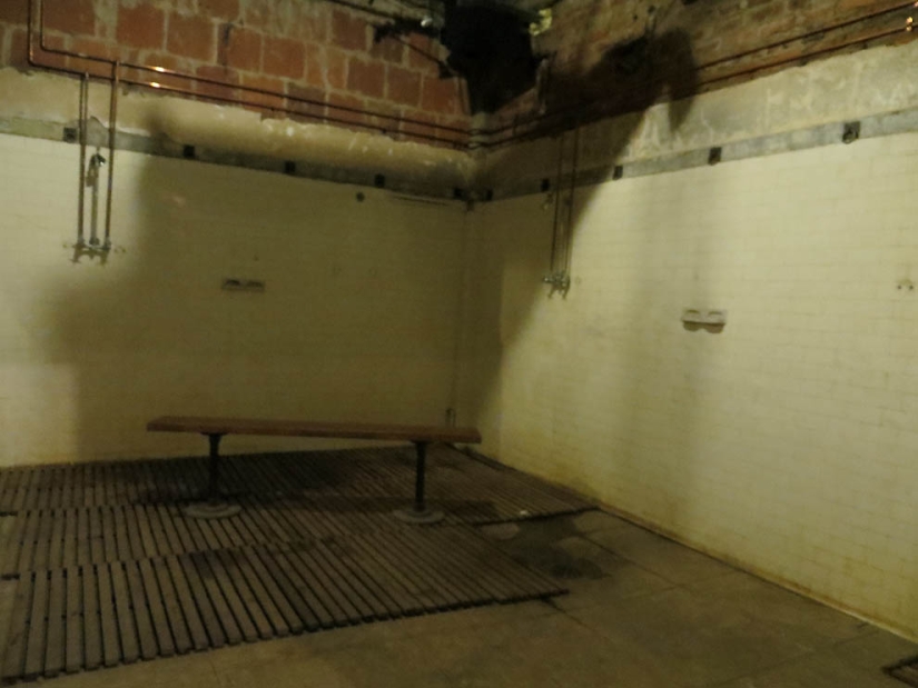 What does a porn studio look like from the inside What does a porn studio look like from the inside