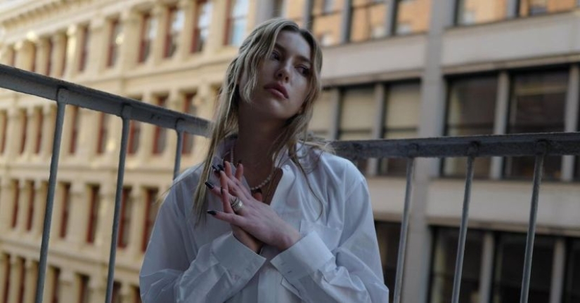 What does Eva Jobs, the heiress of the founder of the Apple empire, look like and do