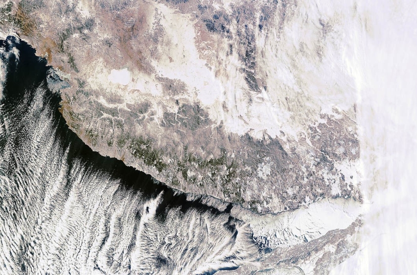 What does Russia look like from space?