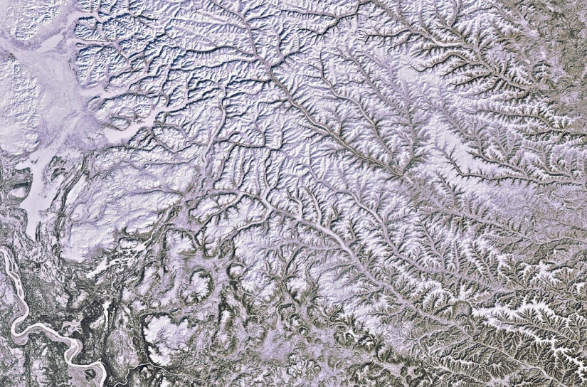 What does Russia look like from space?