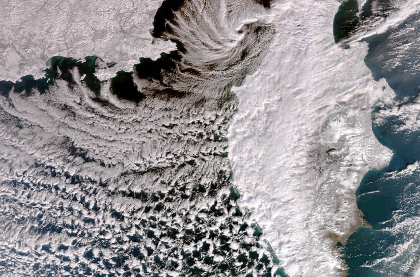 What does Russia look like from space?