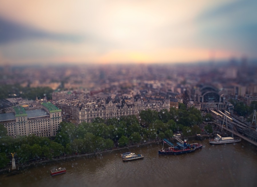 What famous cities look like in tilt-shift photos