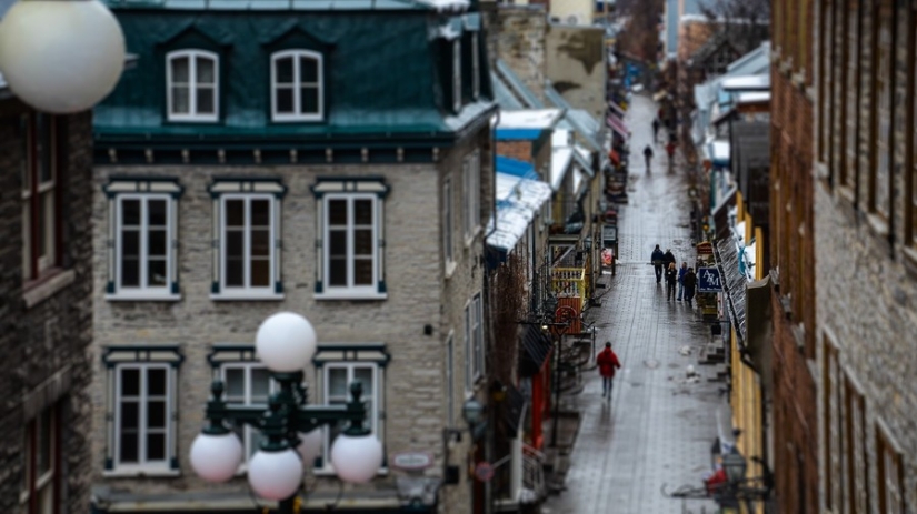 What famous cities look like in tilt-shift photos