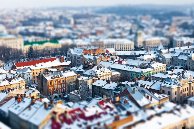 What famous cities look like in tilt-shift photos
