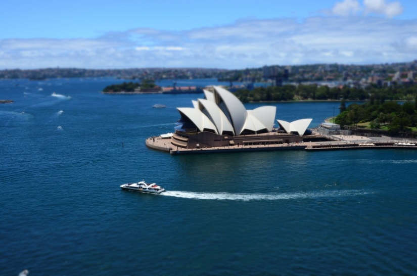 What famous cities look like in tilt-shift photos