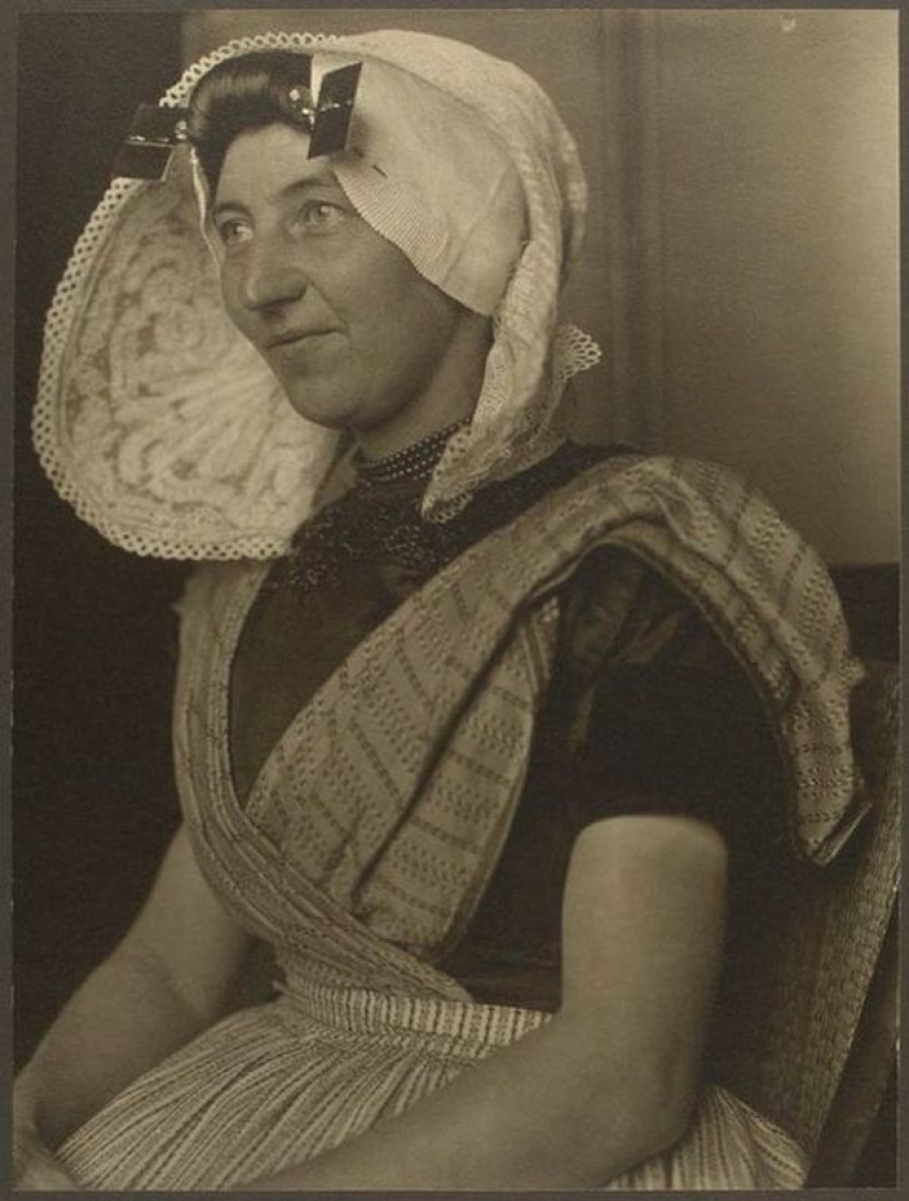 What migrants looked like in the USA 100 years ago