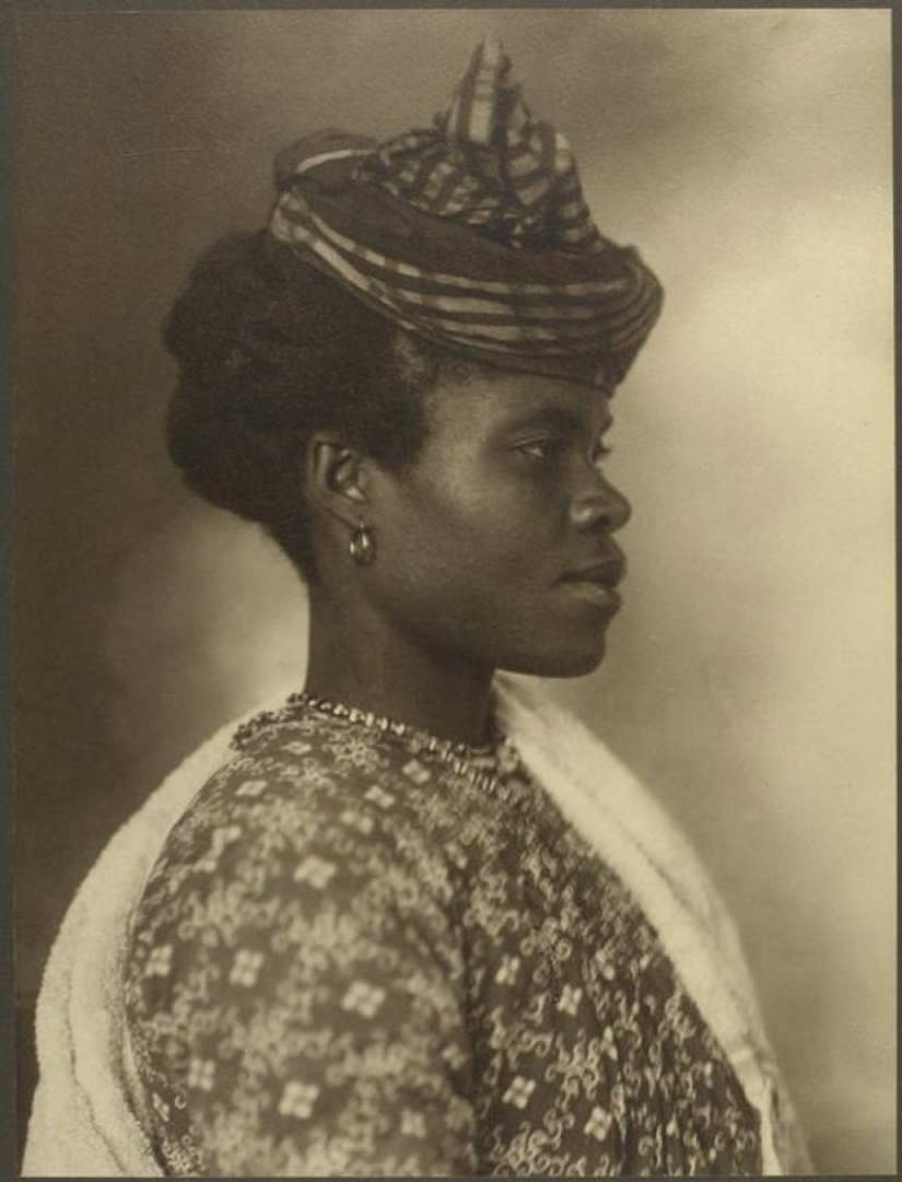 What migrants looked like in the USA 100 years ago