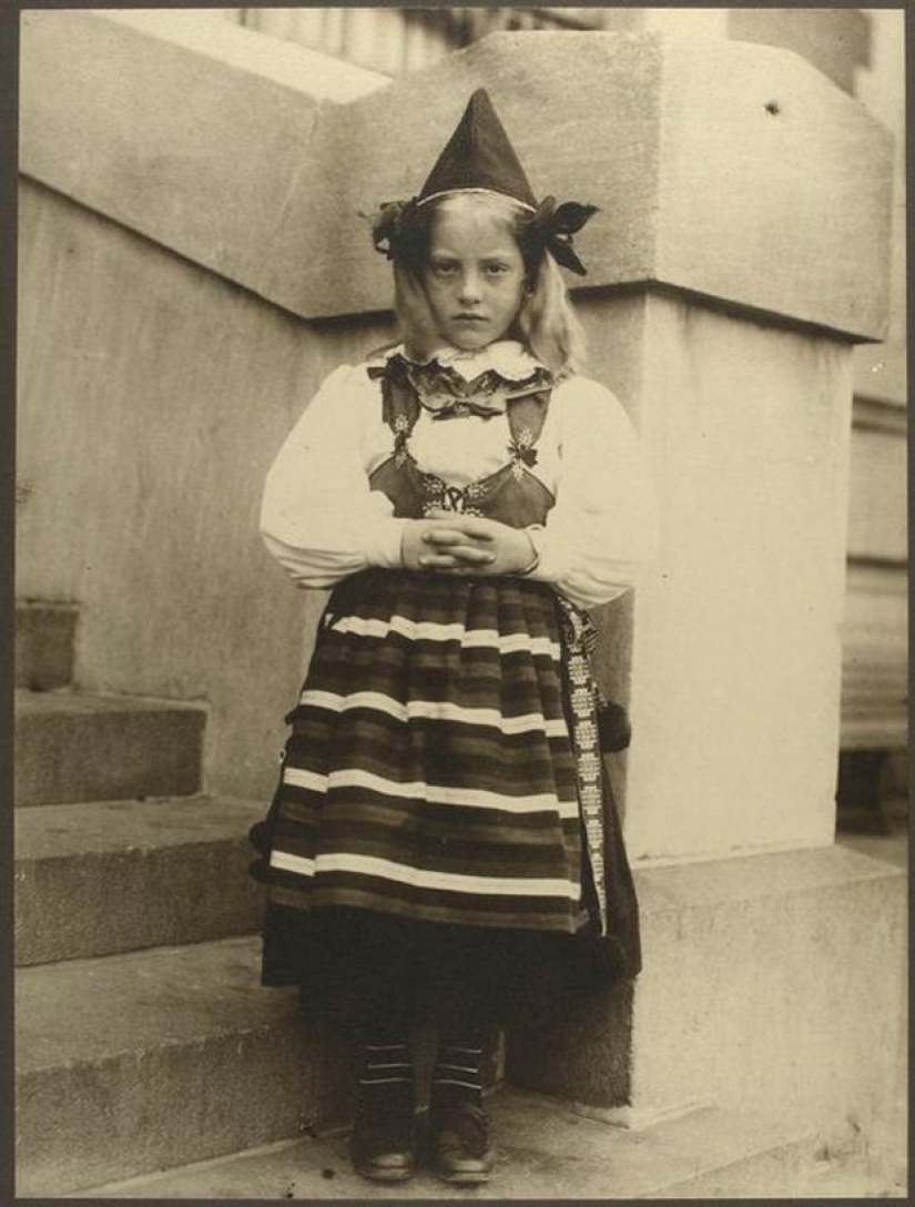 What migrants looked like in the USA 100 years ago