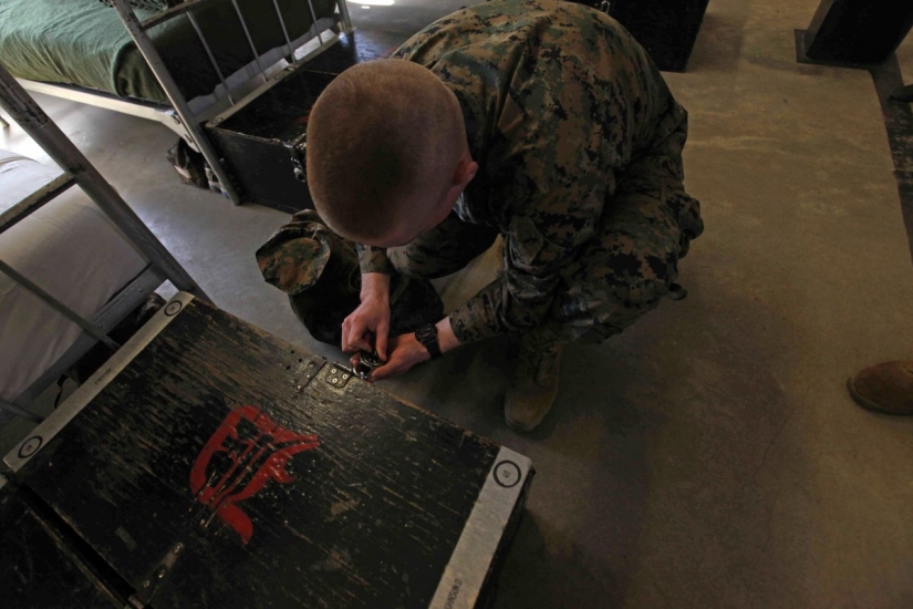 What the barracks look like, where the US Marines live and train