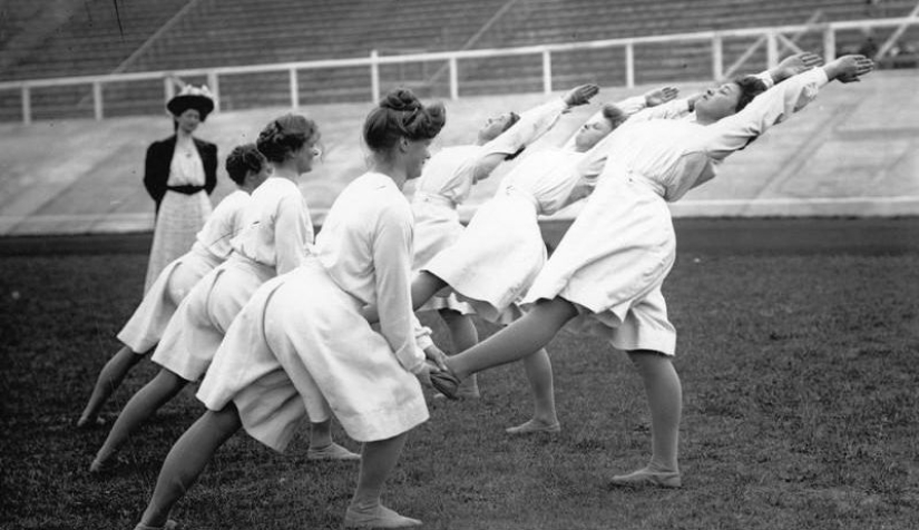 What was yoga like in the last century: curious vintage photos What was yoga like in the last century: curious vintage photos