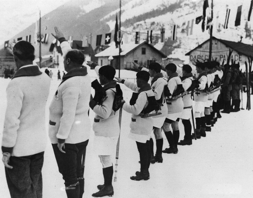 What were the first Winter Olympic Games like What were the first Winter Olympic Games like